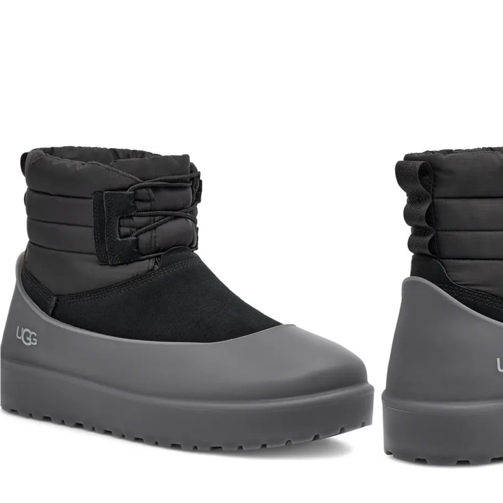 【Excellent condition 】Classic Mini Lace-Up Waterproof Winter Boot UGG